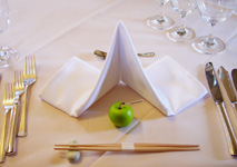 結婚式の林檎の席札